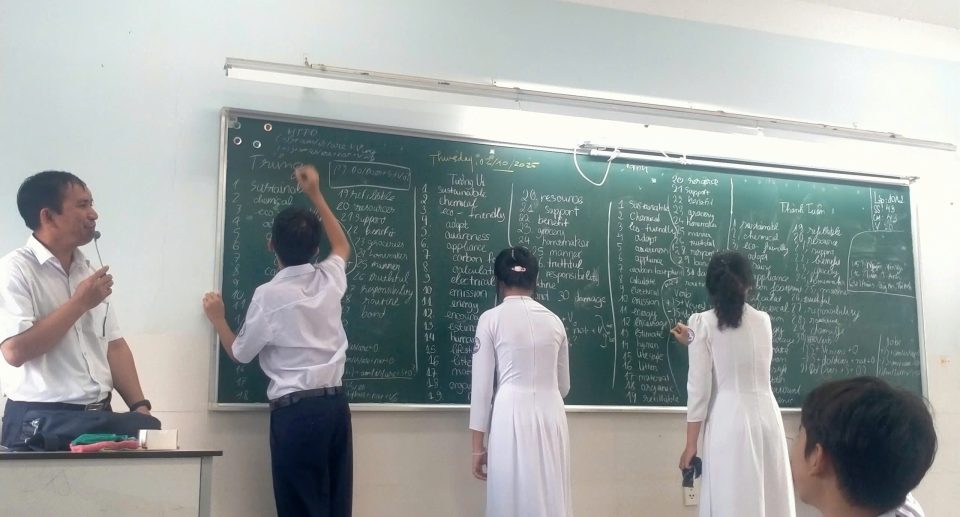 Công khai về việc tài chính